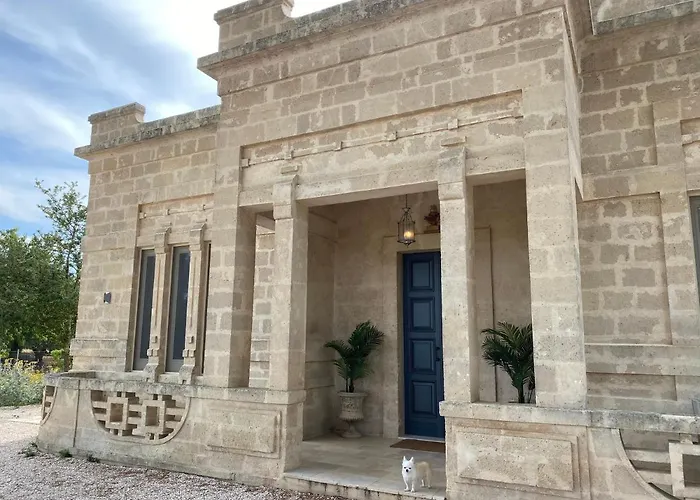 Fontana Villa *